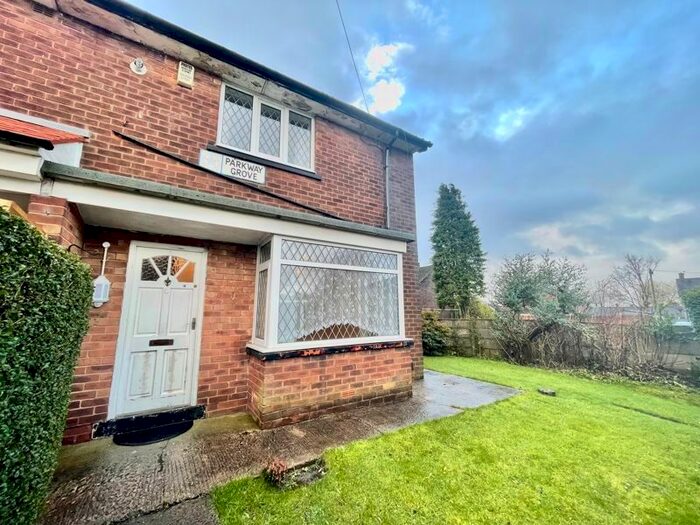2 Bedroom Semi-Detached House To Rent In Parkway Grove, Little Hulton, Greater Manchester. M38