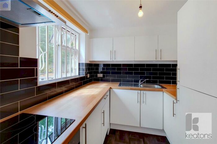 1 Bedroom Flat To Rent In Silver Close, London, SE14