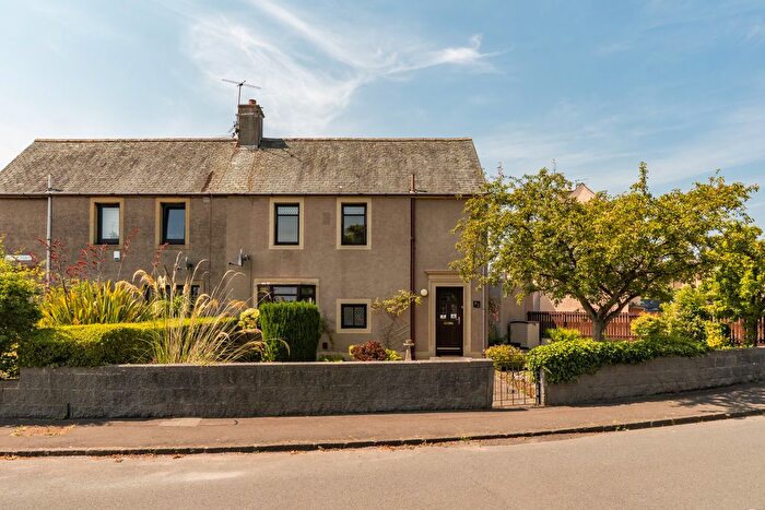 3 Bedroom Villa For Sale In Little Road, Edinburgh, EH16