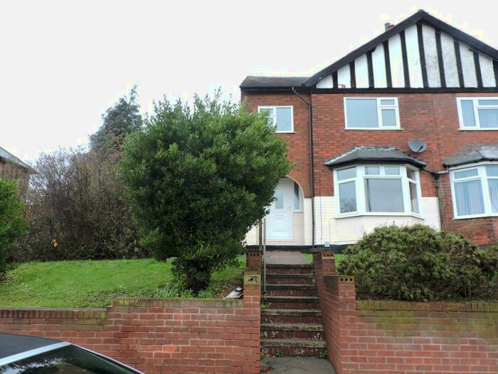 3 Bedroom Semi-Detached House To Rent In Parkdale Road, Bakersfield, Nottingham, NG3