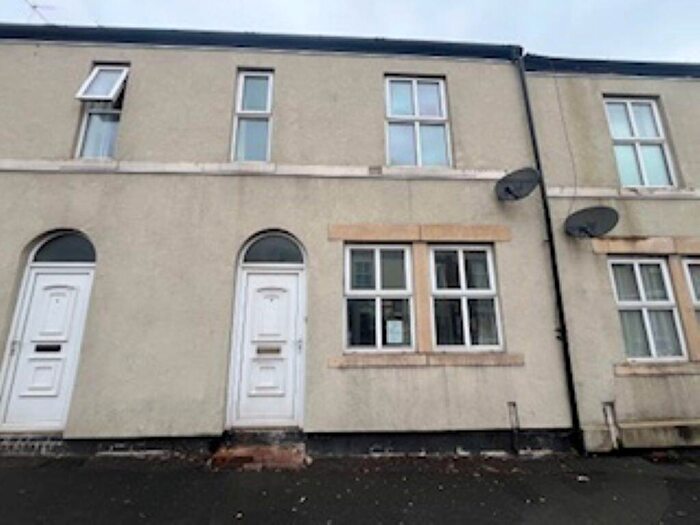 4 Bedroom Terraced House For Sale In Edleston Road, Crewe, CW2