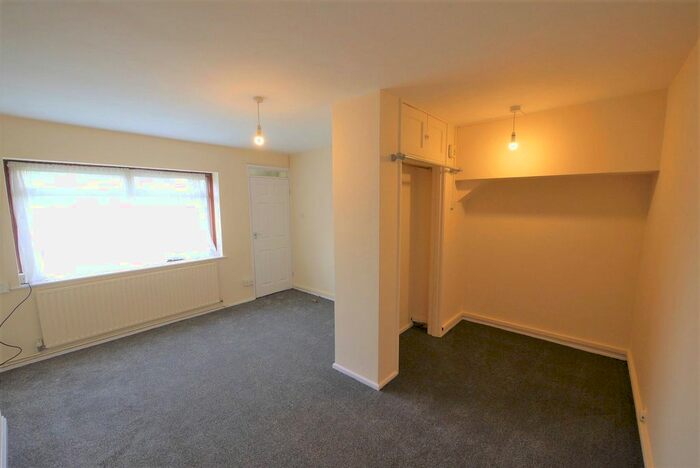 Studio To Rent In Hampden Crescent, Brentwood, CM14