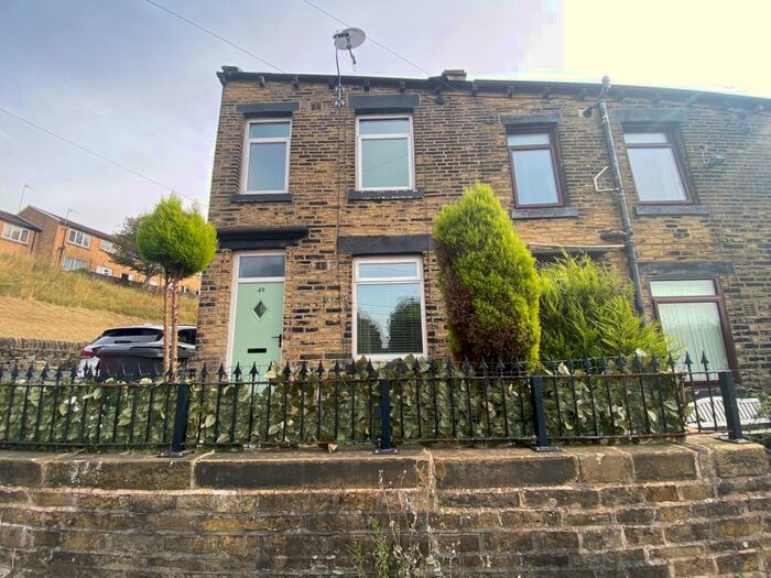 1 Bedroom House To Rent In Mill Lane, Halifax, HX3