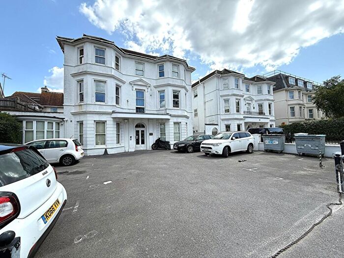 1 Bedroom Apartment For Sale In St Michaels Road, West Cliff, Bournemouth, BH2