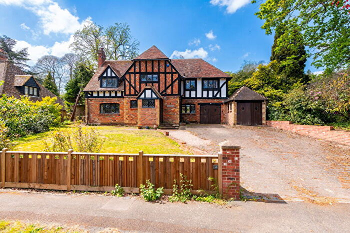 4 Bedroom Detached House For Sale In Holtwood Avenue, Aylesford, ME20