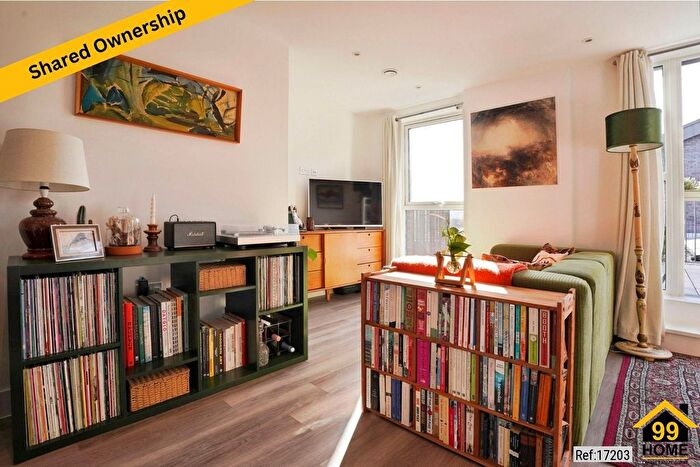 1 Bedroom Flat For Sale In Mcarthurs, Bristol, BS1