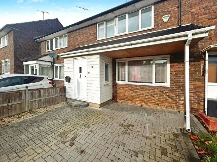 3 Bedroom House To Rent In The Knares, Basildon, Essex, SS16
