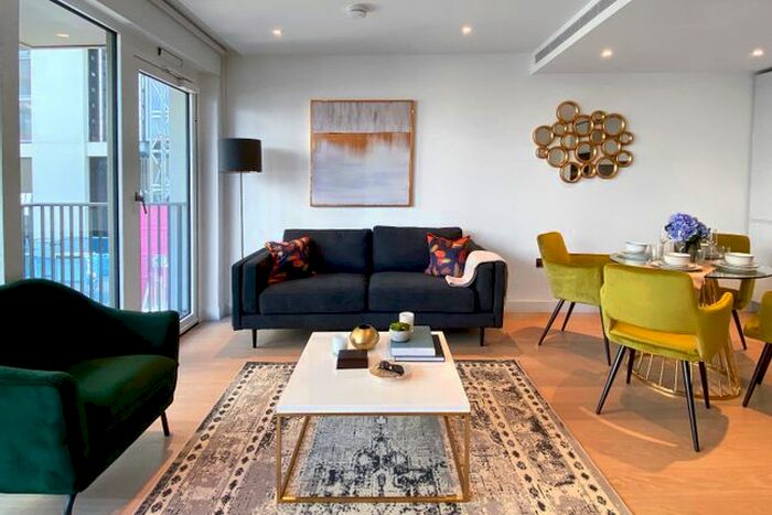 1 Bedroom Flat To Rent In Fountain Park Way, London, W12