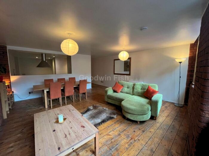 2 Bedroom Apartment To Rent In The Vaults, Tariff Street, Piccadilly, M1