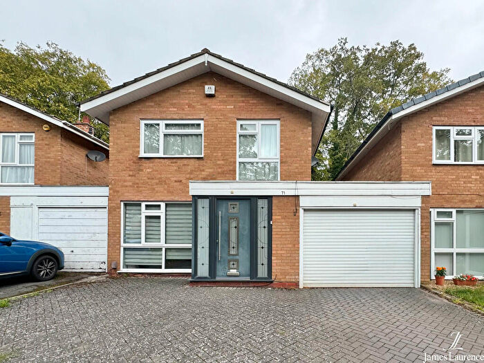 3 Bedroom Detached House For Sale In Christchurch Close, Edgbaston, Birmingham, B15