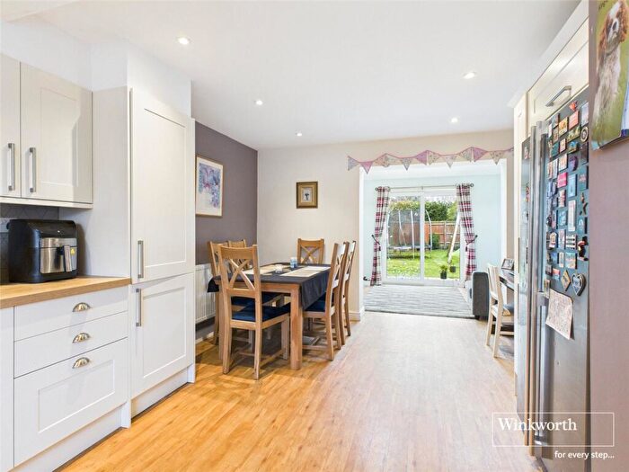 3 Bedroom End Of Terrace House For Sale In Roundfield, Upper Bucklebury, Reading, Berkshire, RG7