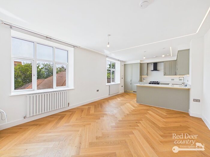 1 Bedroom Flat To Rent In Townsend Road, Minehead, TA24