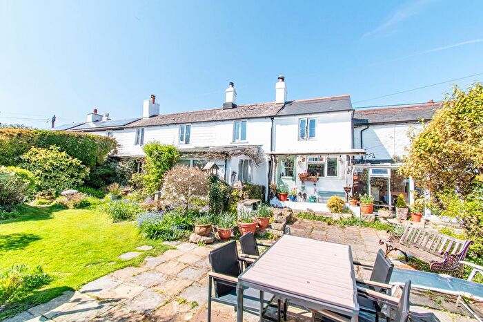 5 Bedroom Cottage For Sale In Fore Street, Pensilva, PL14