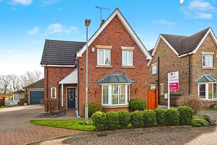 4 Bedroom Detached House For Sale In Spring Field Close, Sigglesthorne, Hull, HU11