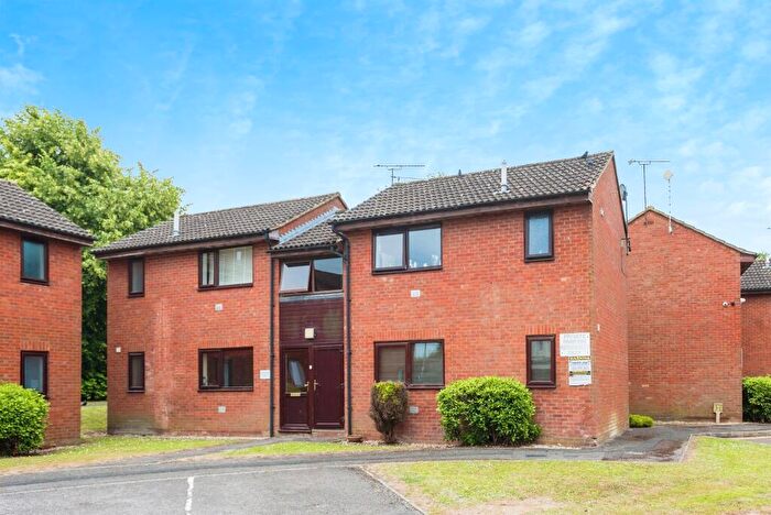 1 Bedroom Apartment For Sale In Westcott Place, Swindon, SN1