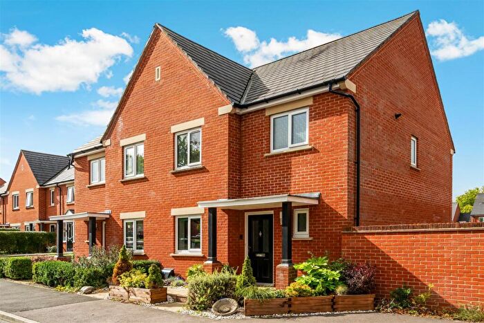 3 Bedroom Semi-Detached House For Sale In Sherwood Way, Epsom, KT19