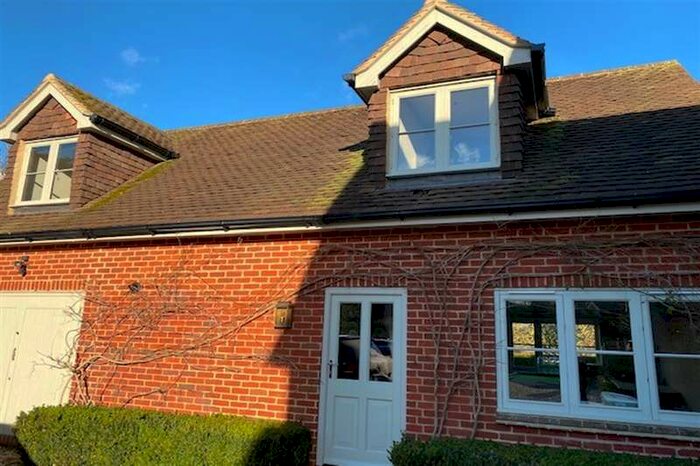 1 Bedroom House To Rent In Charter Alley, Hampshire, RG26