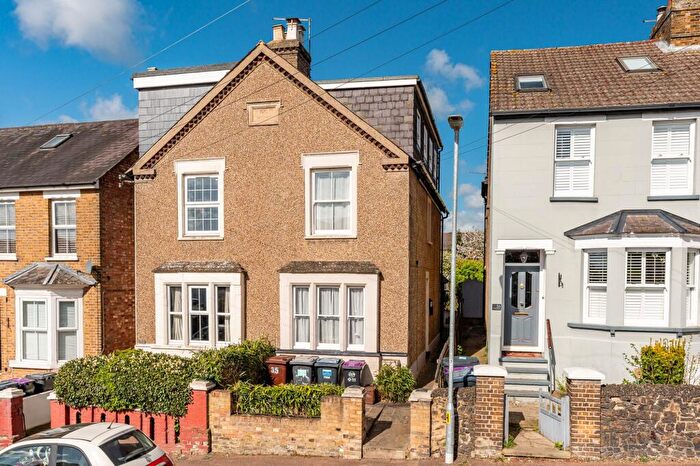 3 Bedroom Semi-Detached House For Sale In Trinity Road, Ware, SG12