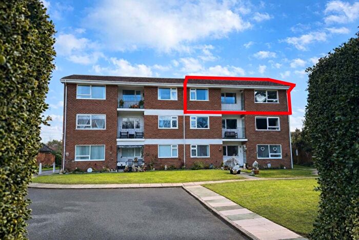 2 Bedroom Flat For Sale In Croxton Court, Hesketh Park, Southport, PR9