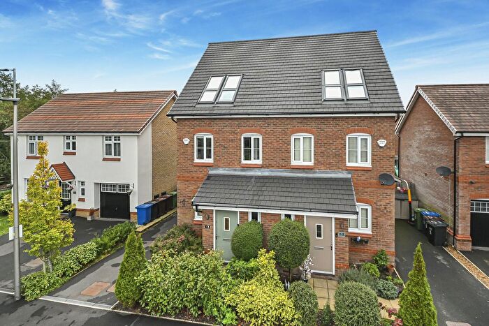 3 Bedroom Property For Sale In Nixon Phillips Drive, Hindley Green, WN2