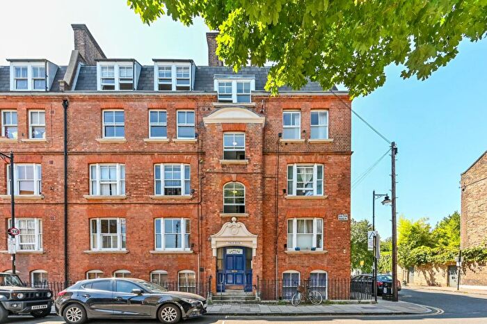 1 Bedroom Flat To Rent In Halton Road, Islington, London, N1