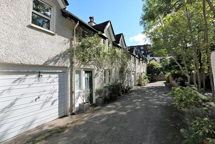 1 Bedroom Terraced House To Rent In Grosvenor Crescent Lane, Glasgow, Glasgow City, G12