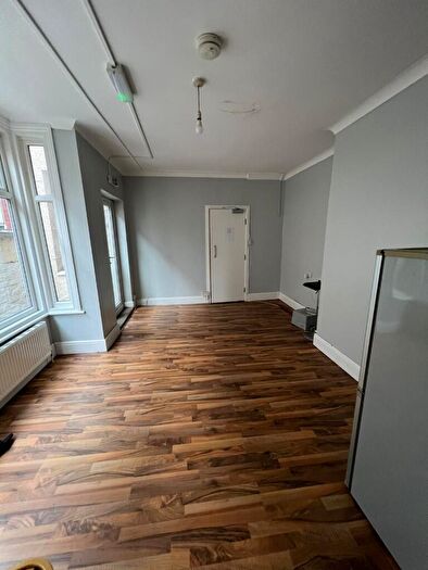1 Bedroom Terraced House To Rent In Park Street, Cleethorpes, Lincolnshire, DN35