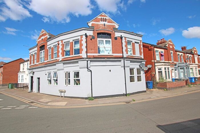 1 Bedroom Flat For Sale In Bath Road, Kettering, Northants, NN16