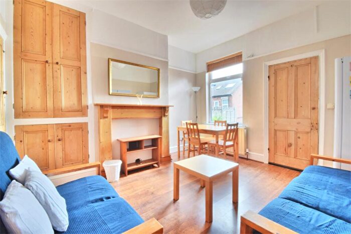 3 Bedroom Terraced House To Rent In Pickmere Road, Sheffield, S10