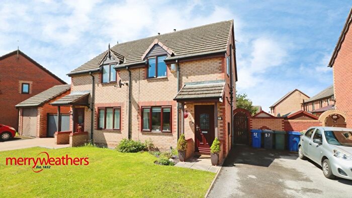 3 Bedroom Semi-detached House For Sale In Lynwood Drive, Mexborough, S64