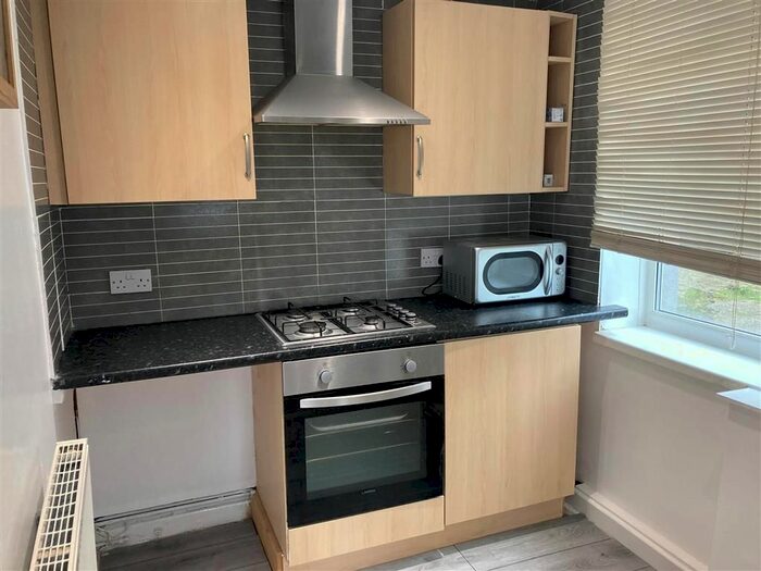 1 Bedroom Flat To Rent In High Street, Dowlais Top, Merthyr Tydfil, CF48