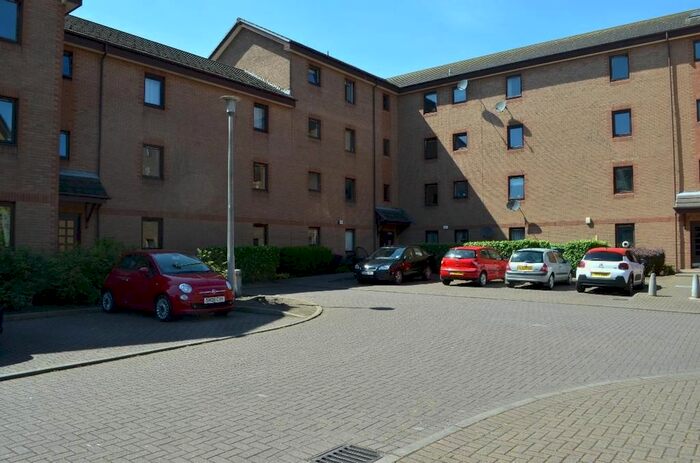 2 Bedroom Flat To Rent In Sheriff Park, The Shore, Edinburgh, EH6
