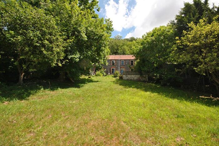 2 Bedroom Detached House For Sale In Tuttors Hill, Cheddar, BS27