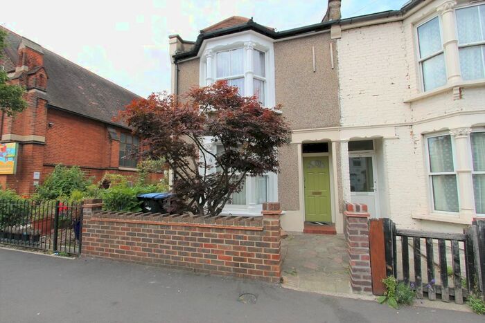 2 Bedroom End Of Terrace House To Rent In Bounces Road, London, N9