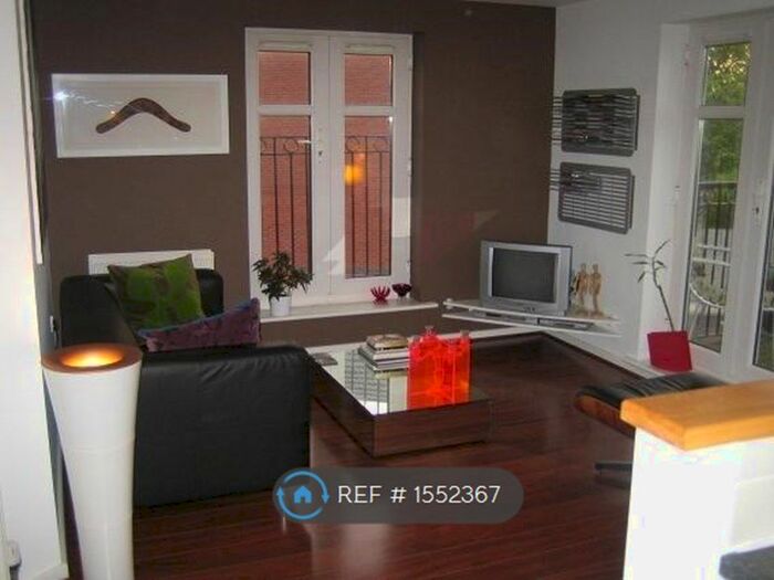 2 Bedroom Flat To Rent In Spalding Avenue, Garstang, PR3