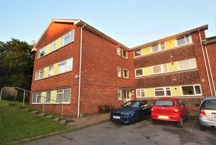 3 Bedroom Flat To Rent In Rectory Close, St. Leonards-On-Sea, TN38