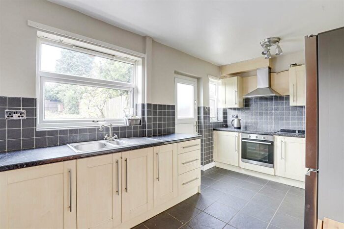 3 Bedroom Terraced House For Sale In Winsford Close, Nottingham, Nottinghamshire, NG8