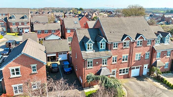 3 Bedroom Town House For Sale In Sydney Road, Crewe, CW1
