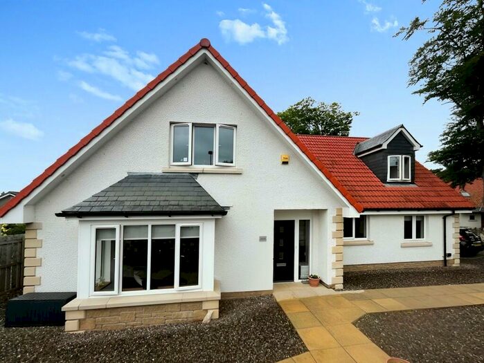 5 Bedroom Detached House To Rent In Victoria Road, Lundin Links, Fife, KY8