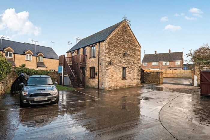 1 Bedroom Flat For Sale In Corn Street, Witney, OX28
