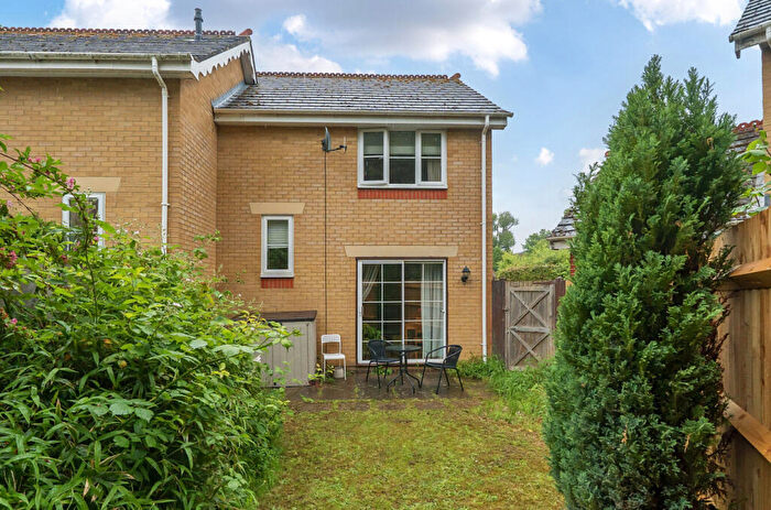 2 Bedroom Semi-Detached House For Sale In Demesne Furze, Headington, Oxford, OX3