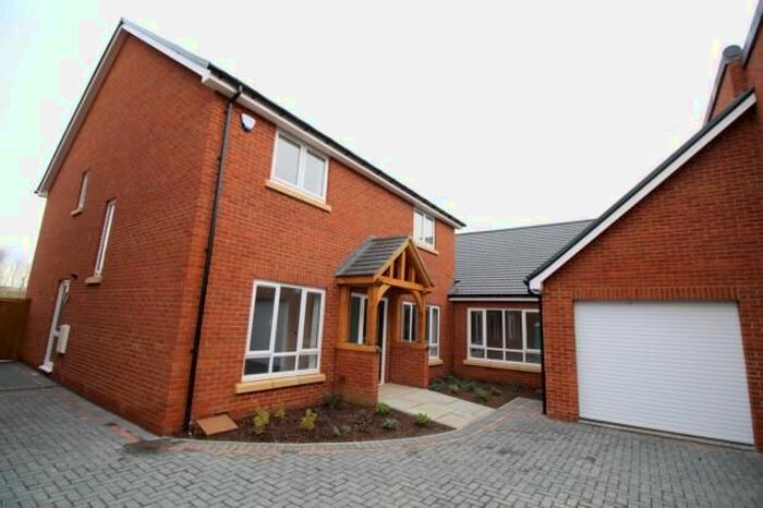 5 Bedroom Detached House To Rent In Swallow Close, Olney MK46