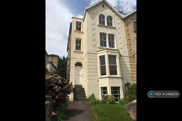 2 Bedroom Flat To Rent In Cotham Brow, Bristol, BS6