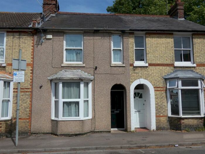 3 Bedroom Terraced House To Rent In North Holmes Road, Canterbury, CT1