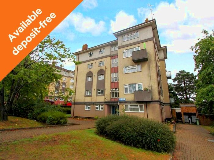 2 Bedroom Flat To Rent In Hinkler Road, Southampton SO19