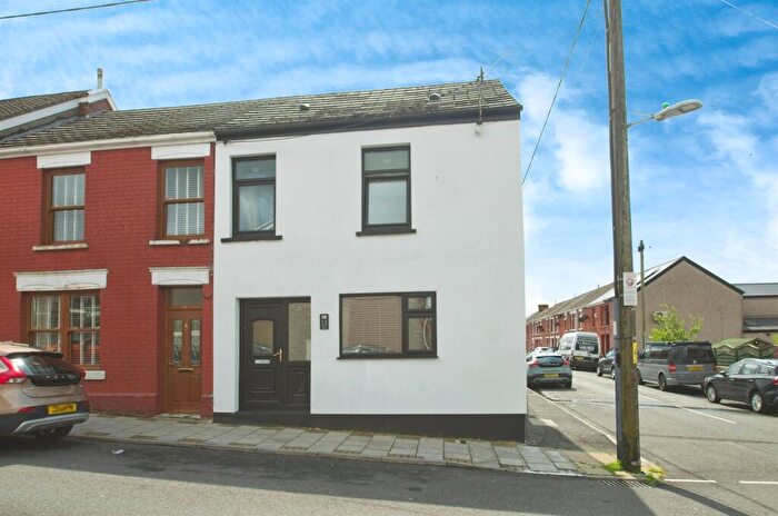 4 Bedroom End Of Terrace House For Sale In Duke Street, Maesteg, CF34