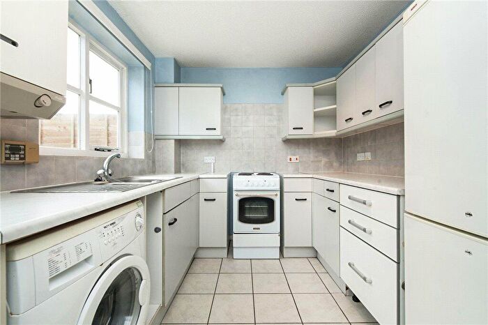 2 Bedroom Terraced House For Sale In Perrinsfield, Lechlade, Gloucestershire, GL7