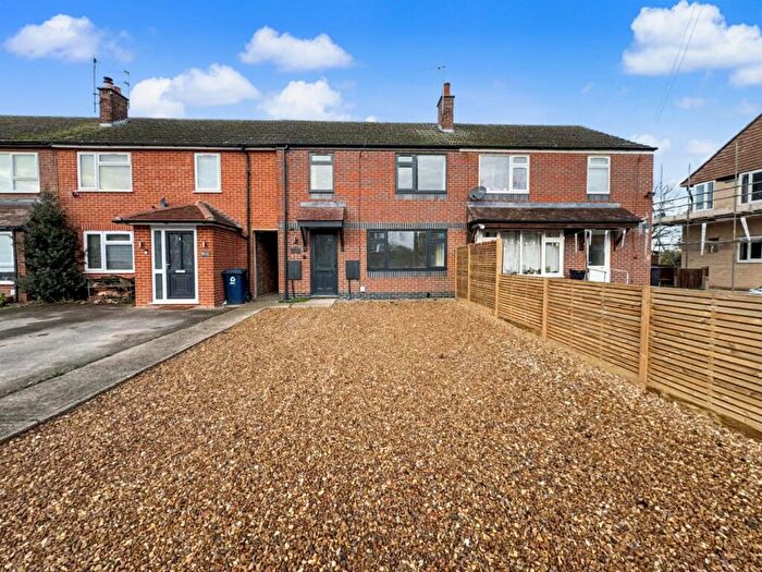 3 Bedroom Terraced House To Rent In Harris Crescent, Needingworth, Cambs, PE27