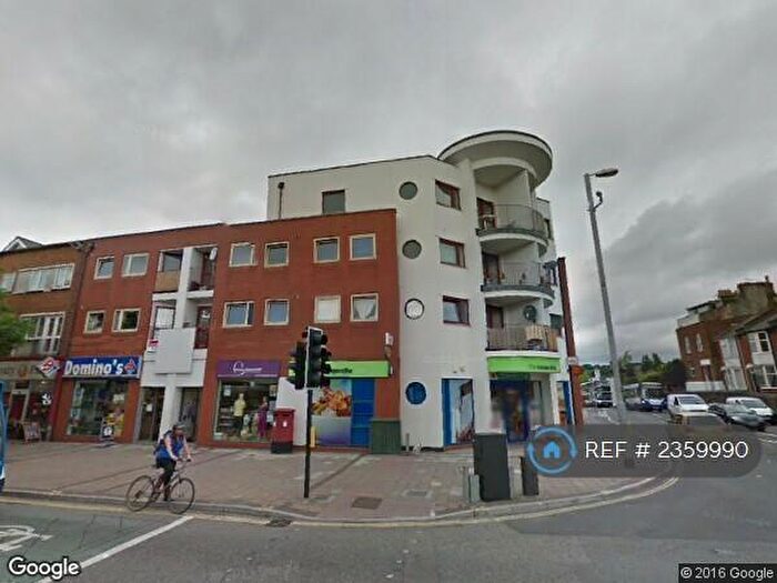 2 Bedroom Flat To Rent In Portchester Heights, Exeter, EX4