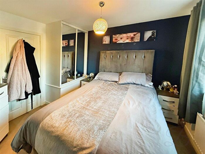 3 Bedroom Terraced House For Sale In Oyster Way, Warsop, Mansfield, NG20
